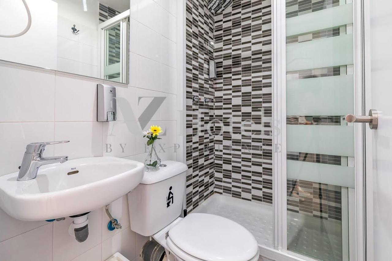 Ayz Sierra De Meira - Auto Check-In Property (Adults Only) Madrid Luaran gambar